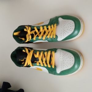 Nike Air Jordan Retro 1 Mid Sonic 8.5